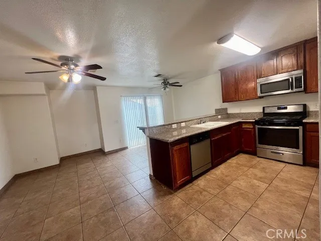 460 Oswell St, Bakersfield, California 93307