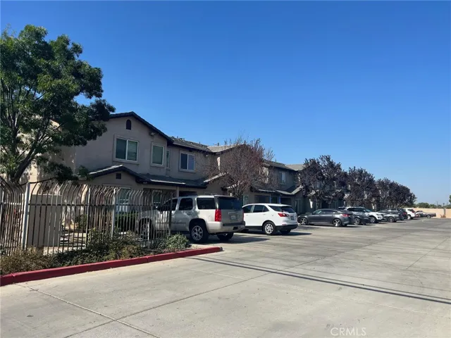 460 Oswell St, Bakersfield, California 93307