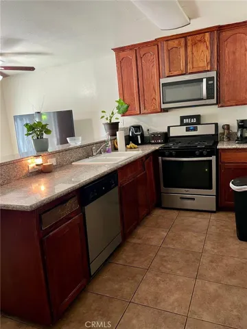 460 Oswell St, Bakersfield, California 93307