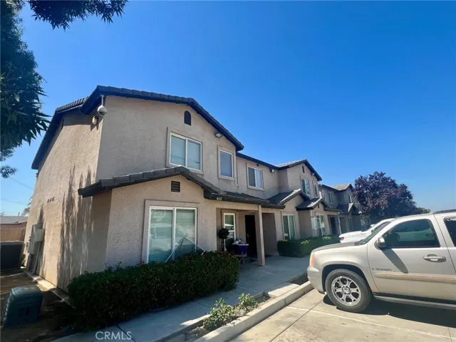 460 Oswell St, Bakersfield, California 93307