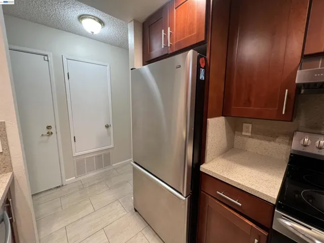 4176 San Pablo Dam Rd B, El Sobrante, California 94803
