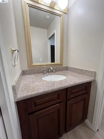 4176 San Pablo Dam Rd B, El Sobrante, California 94803
