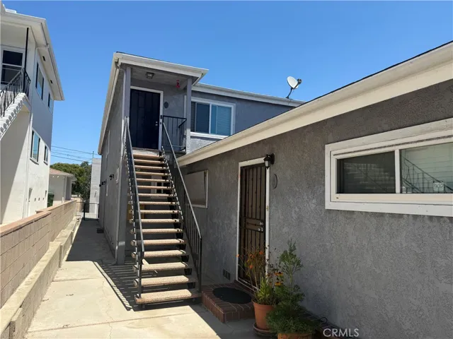734 W 27th, Los Angeles, California 90007