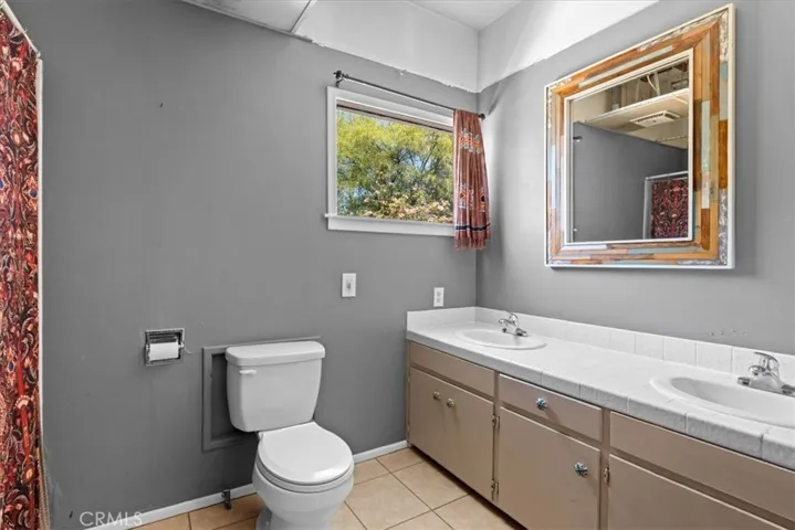 4303 Mission Inn Avenue, Riverside, California 92501