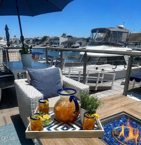 Imagine yourself here!