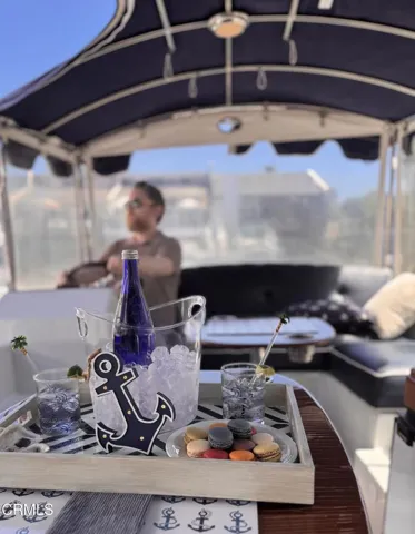 Cruise in your luxurious boat