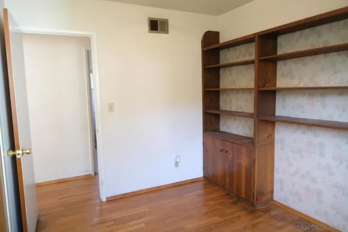 1101 Cresthill Pl, El Cajon, California 92021