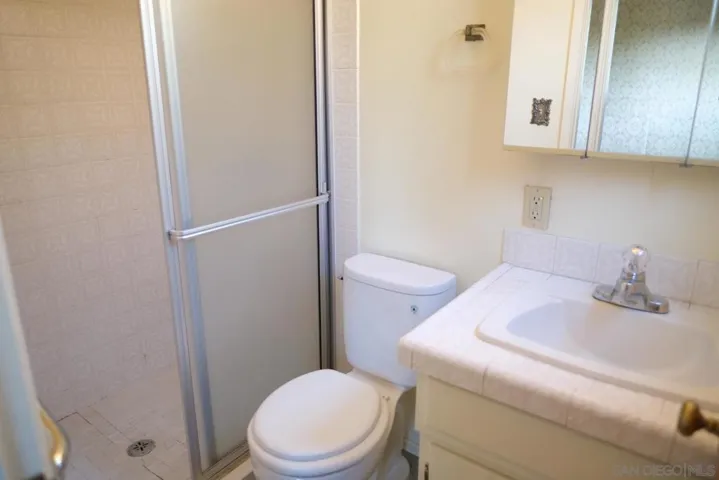1101 Cresthill Pl, El Cajon, California 92021