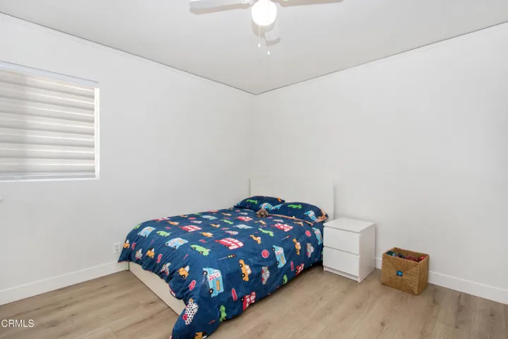 22_Bedroom
