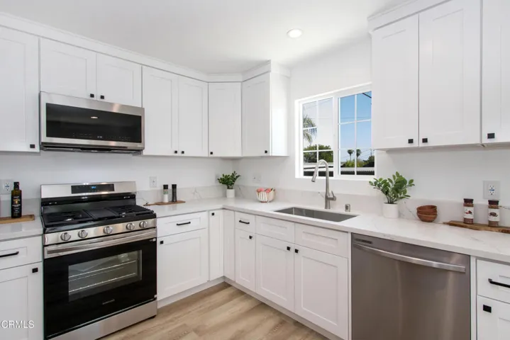 34_Kitchen