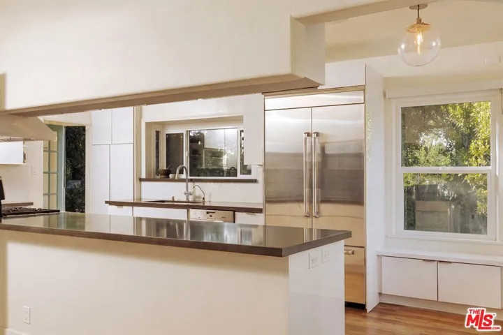 3001 Passmore Drive, Los Angeles, California 90068