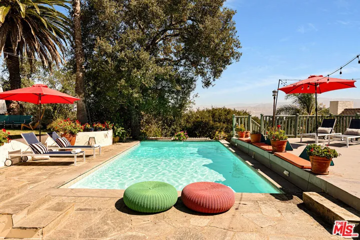 3001 Passmore Drive, Los Angeles, California 90068
