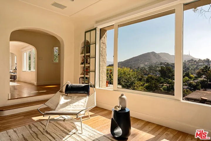 3001 Passmore Drive, Los Angeles, California 90068