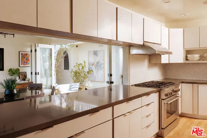 3001 Passmore Drive, Los Angeles, California 90068