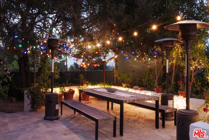 3001 Passmore Drive, Los Angeles, California 90068