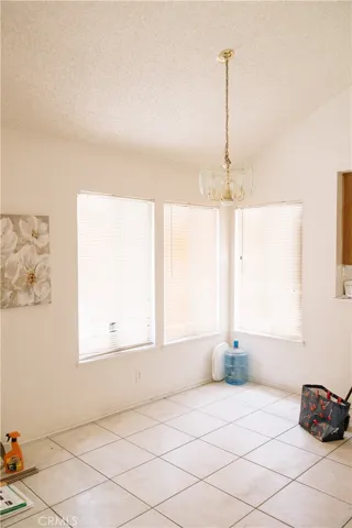 16196 Tokay, Victorville, California 92395