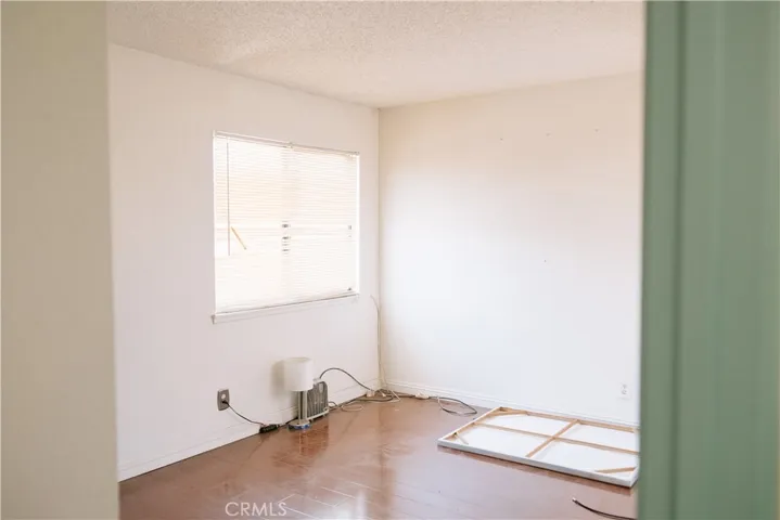 16196 Tokay, Victorville, California 92395