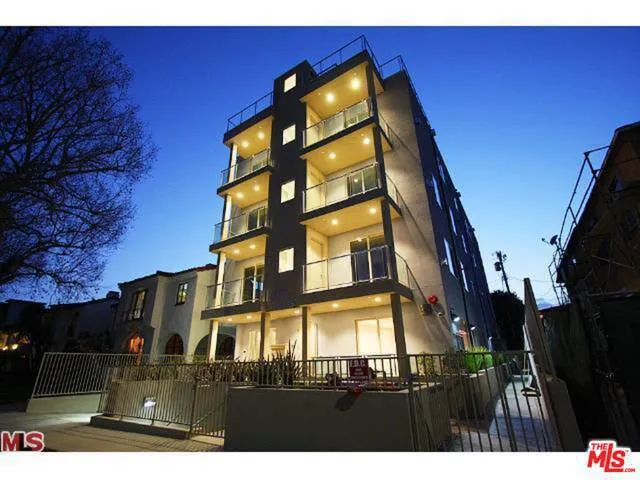 819 S Holt Avenue Ph, Los Angeles, California 90035