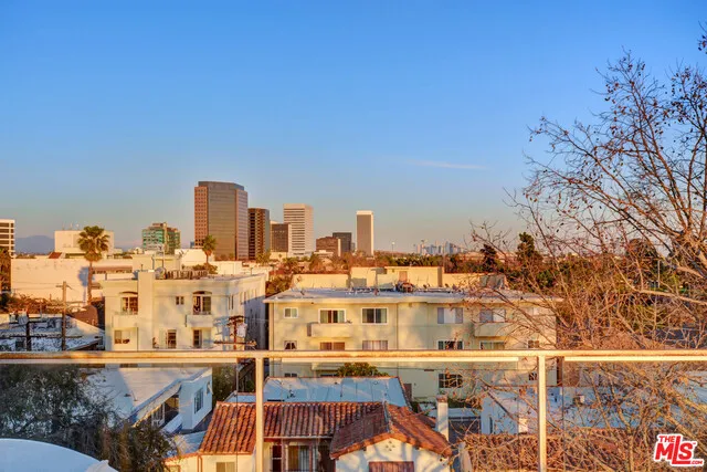819 S Holt Avenue Ph, Los Angeles, California 90035