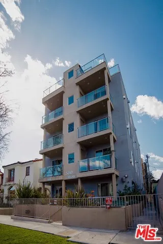 819 S Holt Avenue Ph, Los Angeles, California 90035