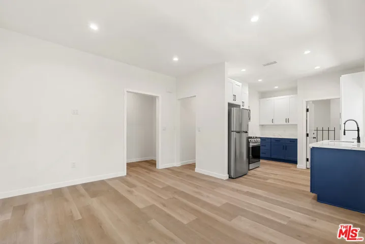 1305 Lucile Avenue 3, Los Angeles, California 90026
