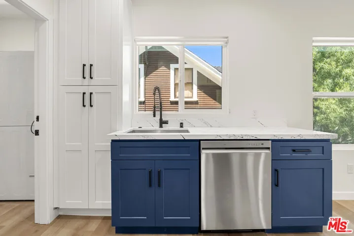 1305 Lucile Avenue 3, Los Angeles, California 90026