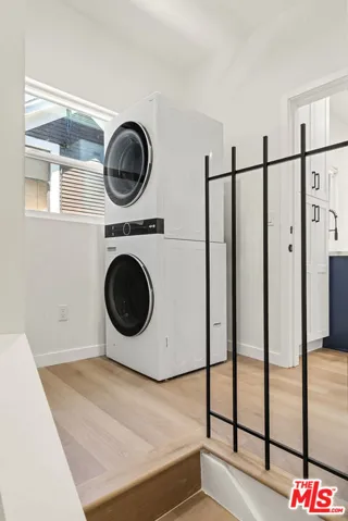 1305 Lucile Avenue 3, Los Angeles, California 90026