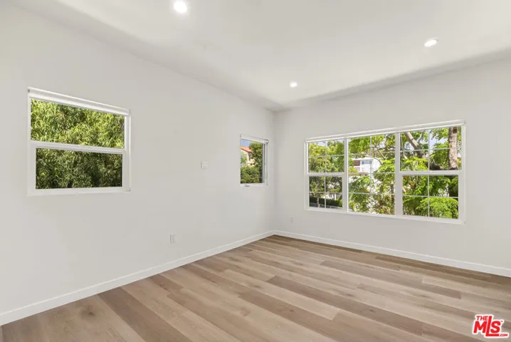 1305 Lucile Avenue 3, Los Angeles, California 90026