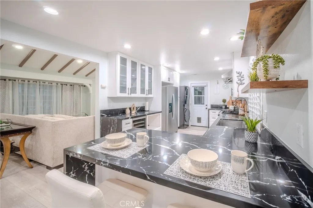 Kitchen - Side View