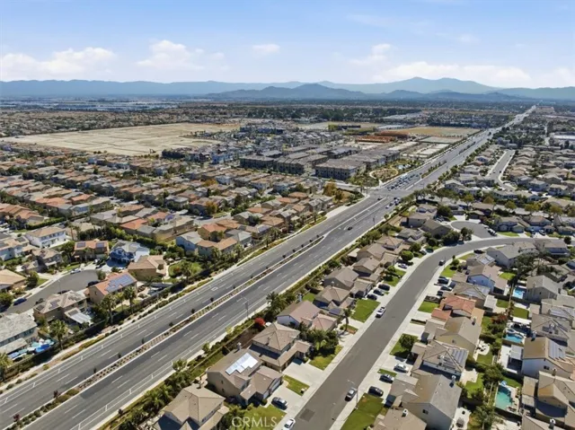 13118 Jardene Street, Corona, California 92880