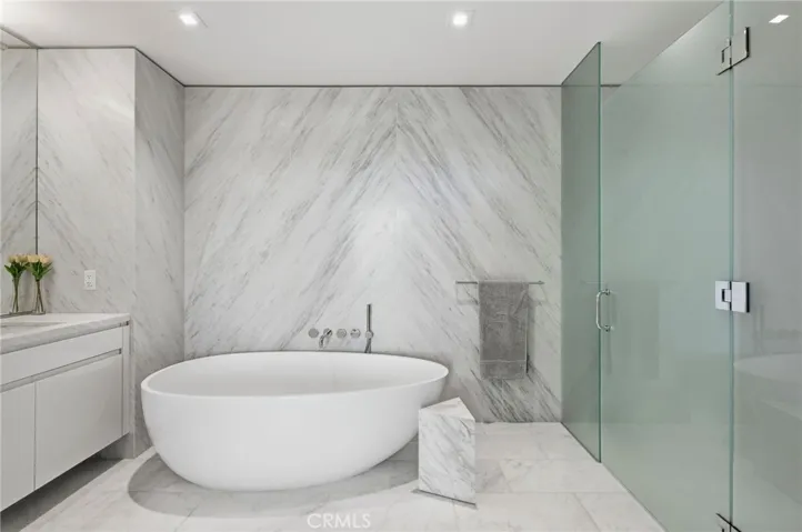 9000 W 3rd St 409, Los Angeles, California 90048