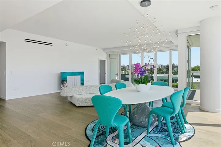 9000 W 3rd St 409, Los Angeles, California 90048