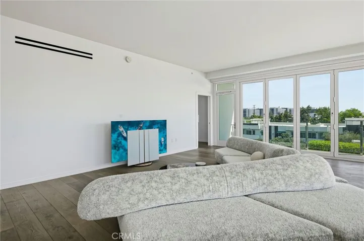 9000 W 3rd St 409, Los Angeles, California 90048