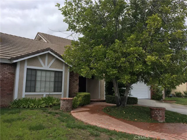 6071 Rustling Oaks Drive, Agoura Hills, California 91301