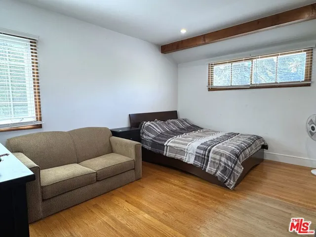 17813 Raymer Street, Los Angeles, California 91325