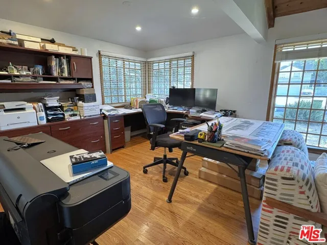 17813 Raymer Street, Los Angeles, California 91325
