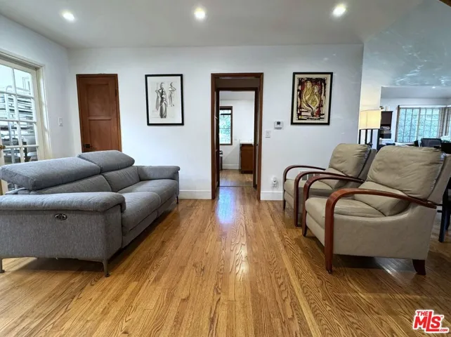 17813 Raymer Street, Los Angeles, California 91325
