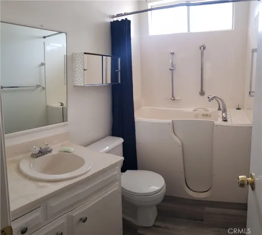 2125 San Bernardo, Hemet, California 92545