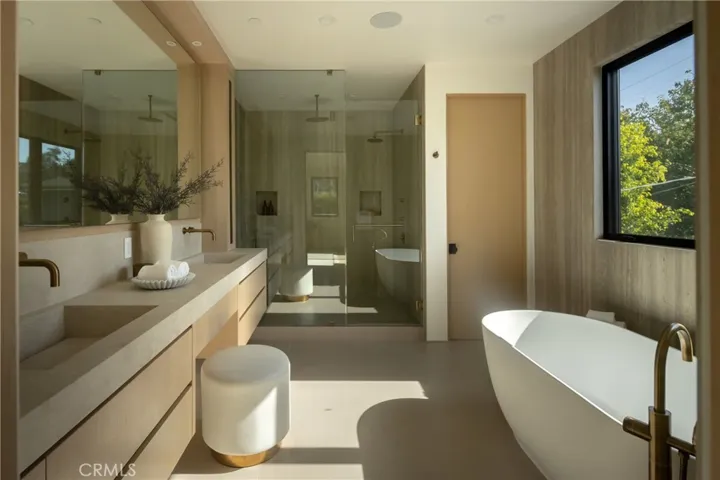 4140 Kraft Avenue, Studio City, California 91604