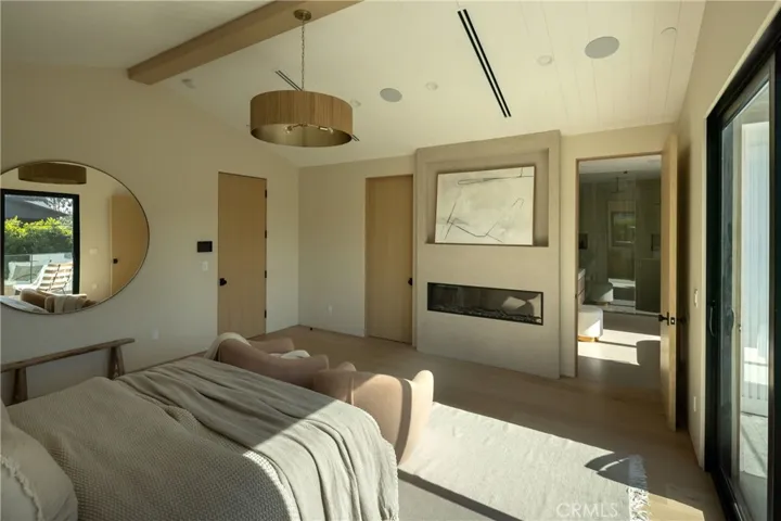 4140 Kraft Avenue, Studio City, California 91604