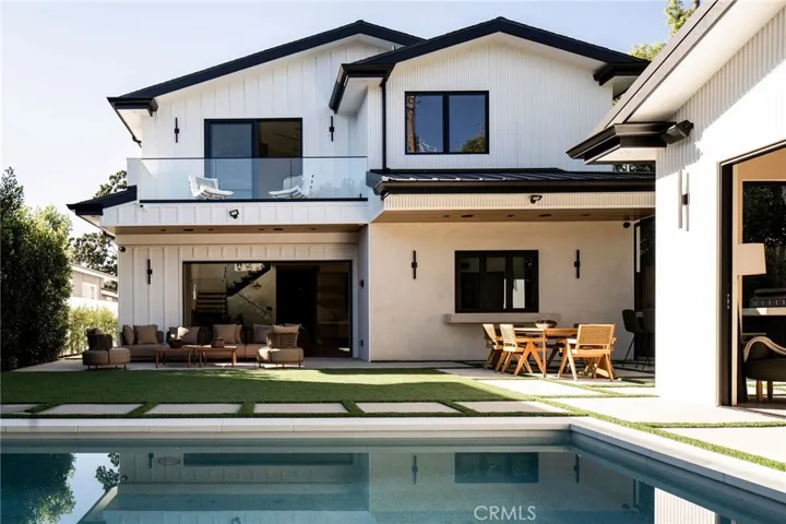 4140 Kraft Avenue, Studio City, California 91604