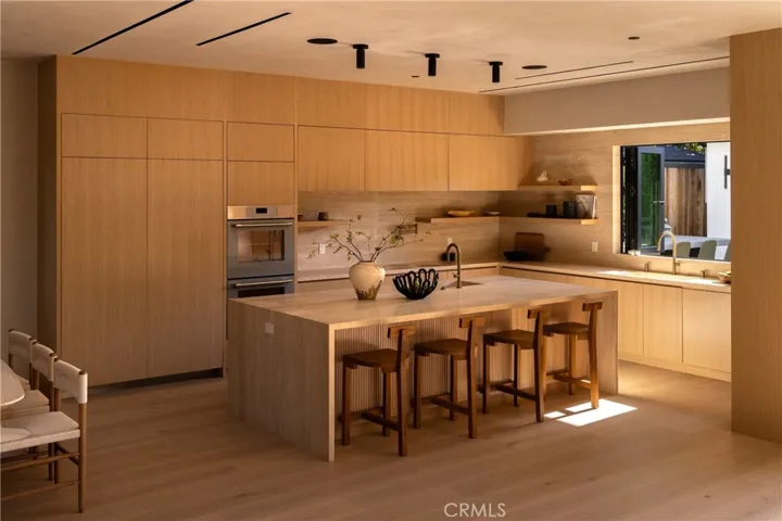 4140 Kraft Avenue, Studio City, California 91604