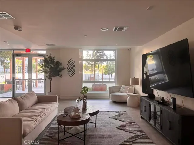 168 S Monterey St 407, Alhambra, California 91801