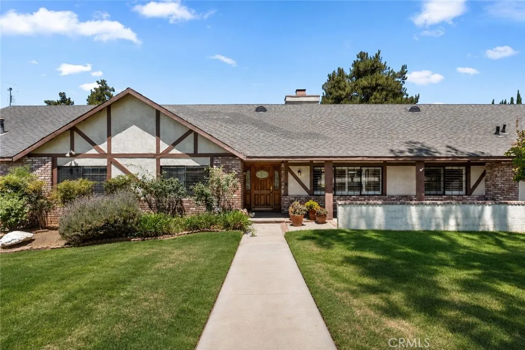 13195 Serape Court, Yucaipa, California 92399 — photo 4