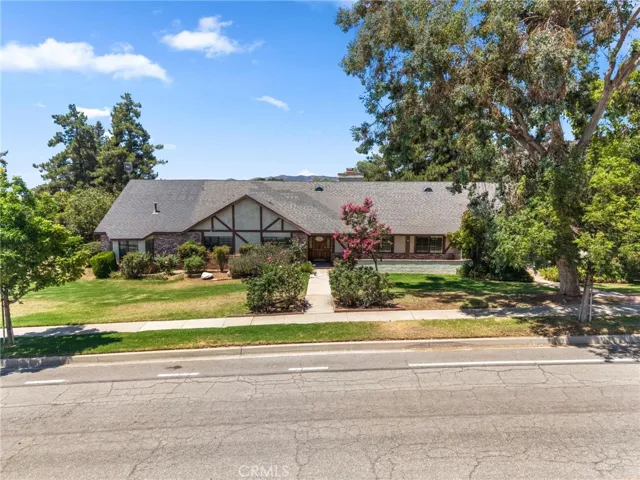 13195 Serape Court, Yucaipa, California 92399