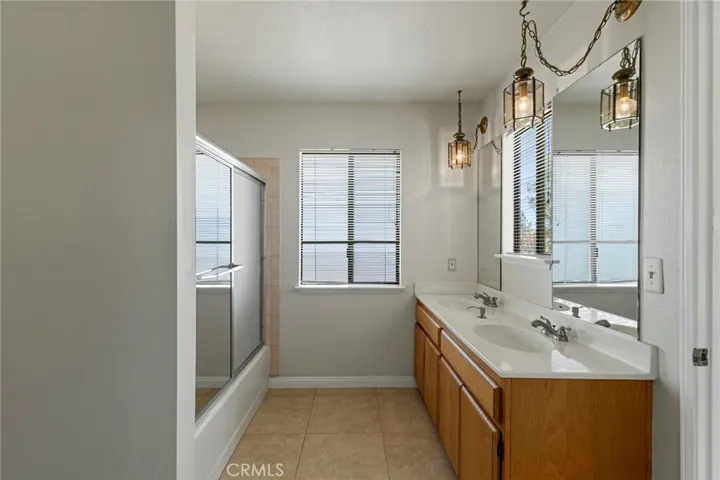 13195 Serape Court, Yucaipa, California 92399