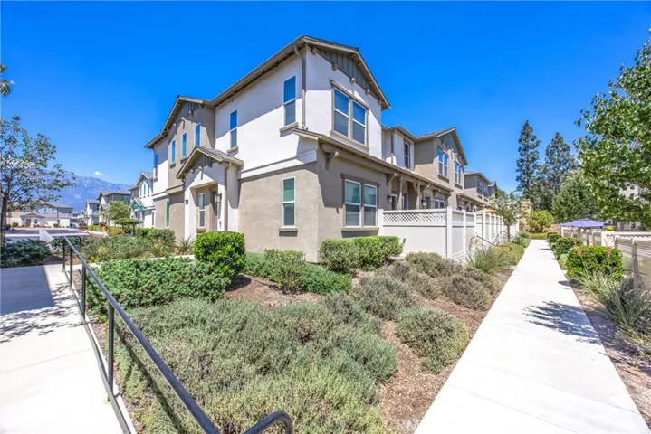 1346 Coriander Court, Upland, California 91786