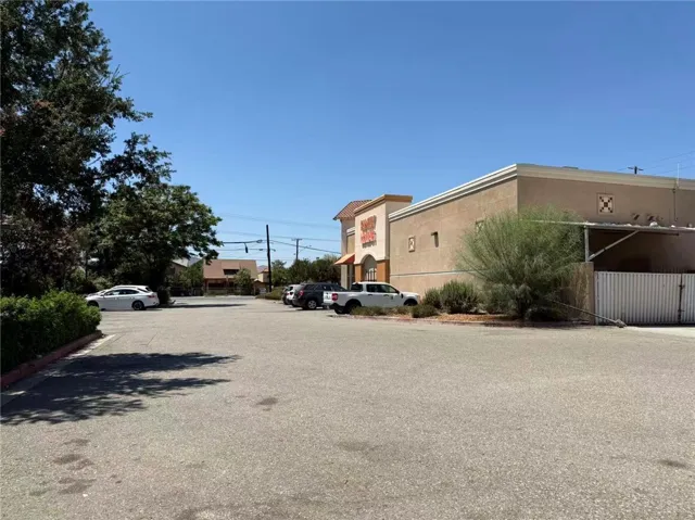 1710 Main Street, Riverside, California 92501