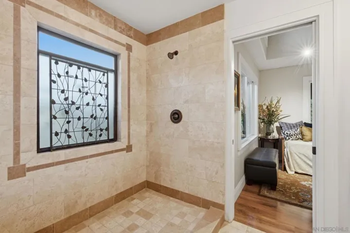 13327 Calle Colina, Poway, California 92064