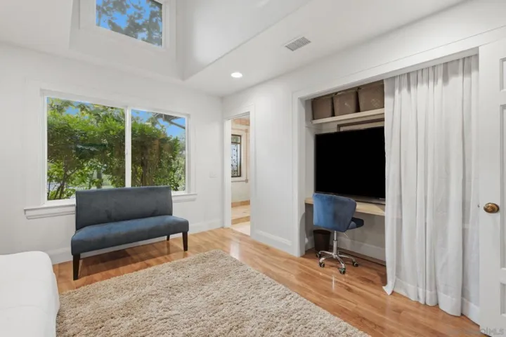 13327 Calle Colina, Poway, California 92064